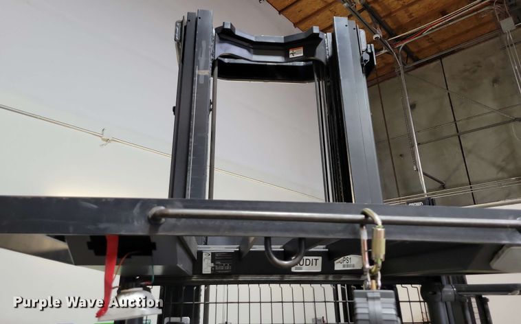 image for item DX7006 2016 Crown SP4050-30 order picker