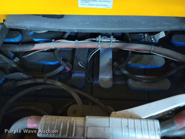 image for item DX7006 2016 Crown SP4050-30 order picker