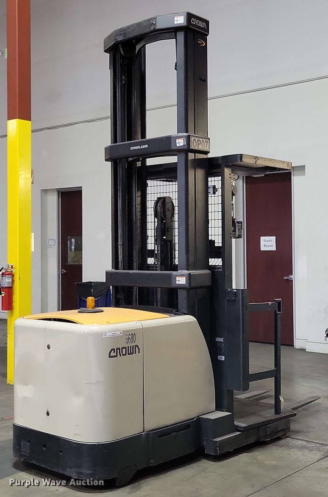 image for item DX7007 2016 Crown SP4050-30 order picker