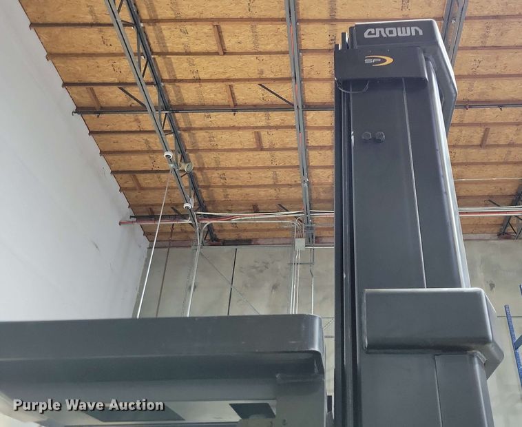 image for item DX7007 2016 Crown SP4050-30 order picker