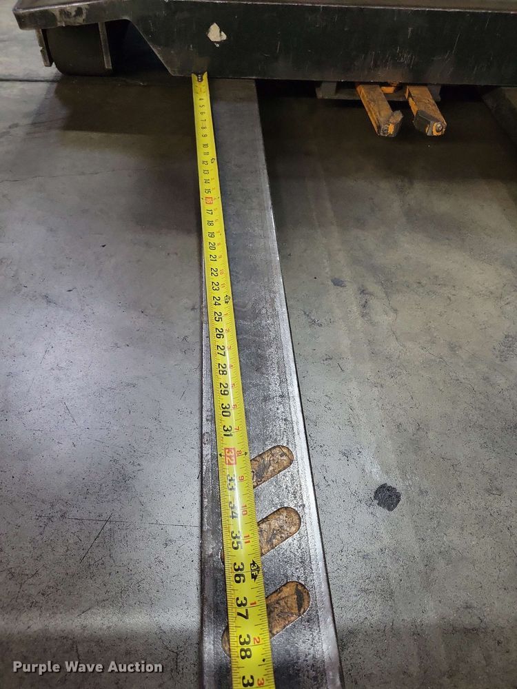 image for item DX7007 2016 Crown SP4050-30 order picker