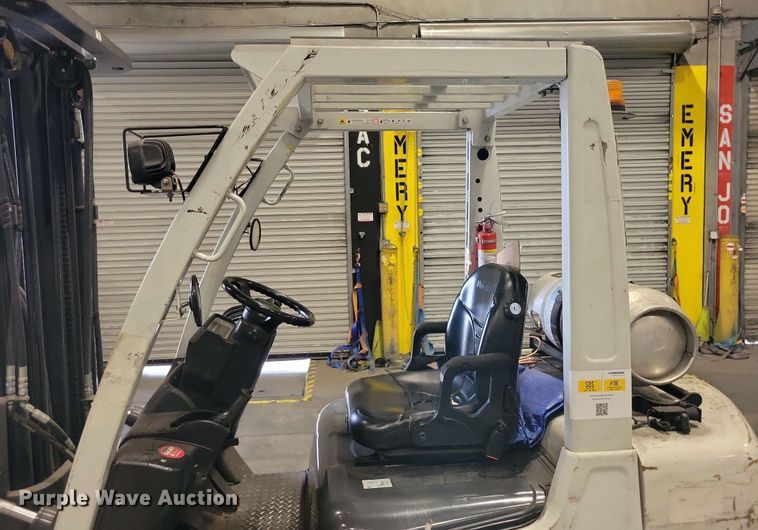 image for item DX7008 2017 UniCarriers PF50 forklift