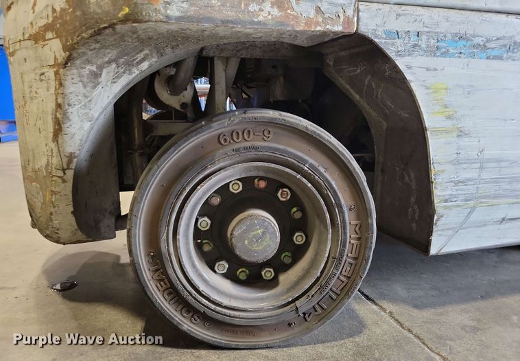 image for item DX7008 2017 UniCarriers PF50 forklift