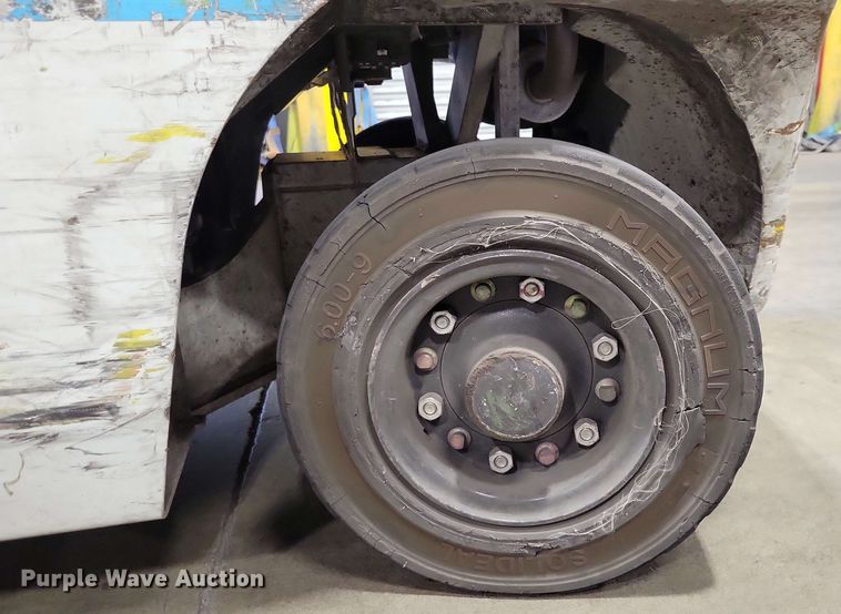 image for item DX7008 2017 UniCarriers PF50 forklift