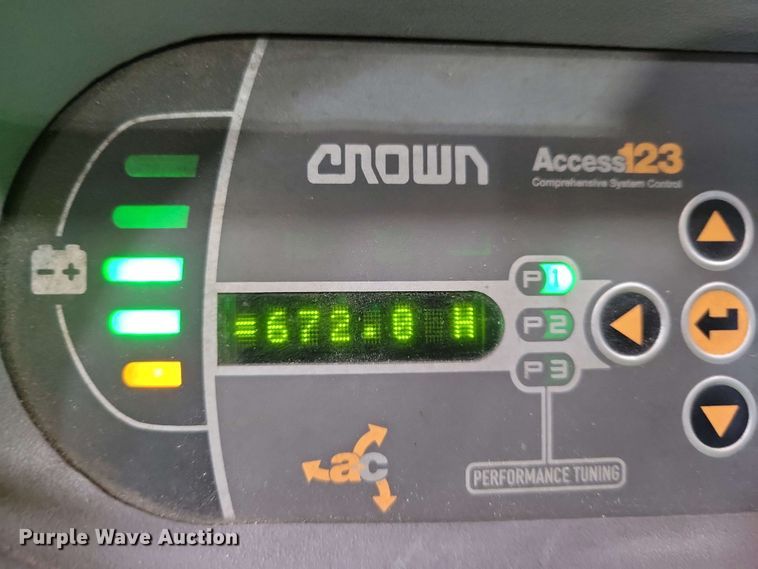 image for item DX7009 2017 Crown SP3520-30 order picker