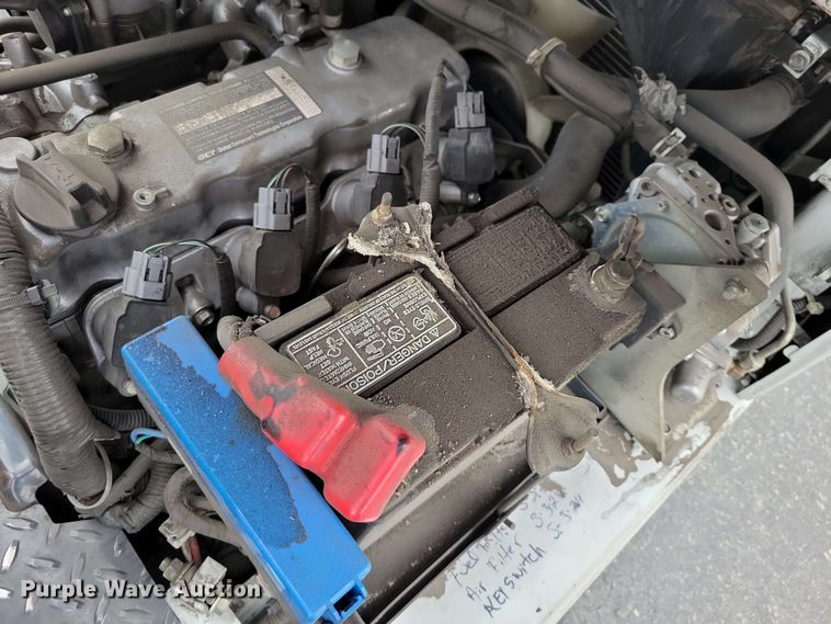 image for item DX7012 2015 Nissan CFS40 forklift