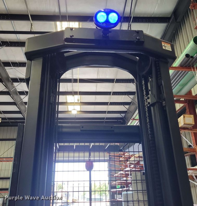 image for item DX7013 2016 Crown SP3520-30 order picker