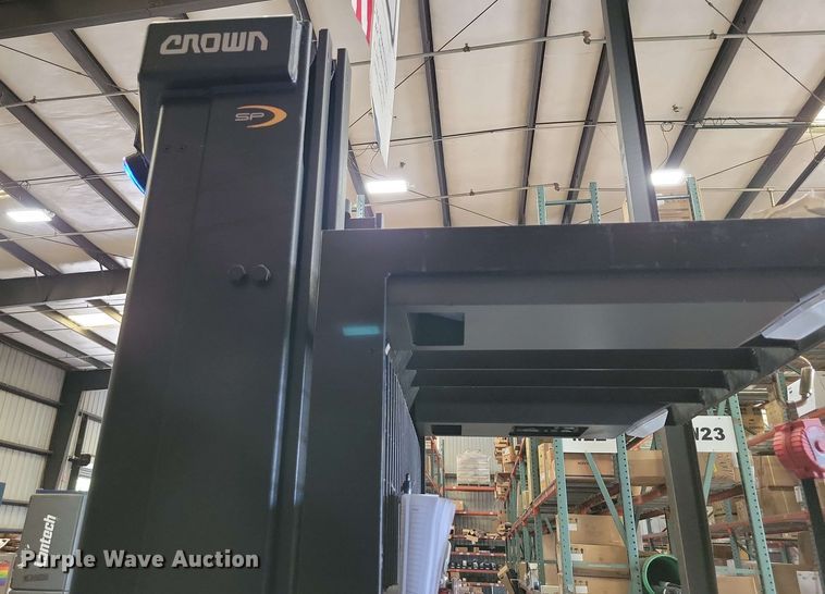 image for item DX7013 2016 Crown SP3520-30 order picker