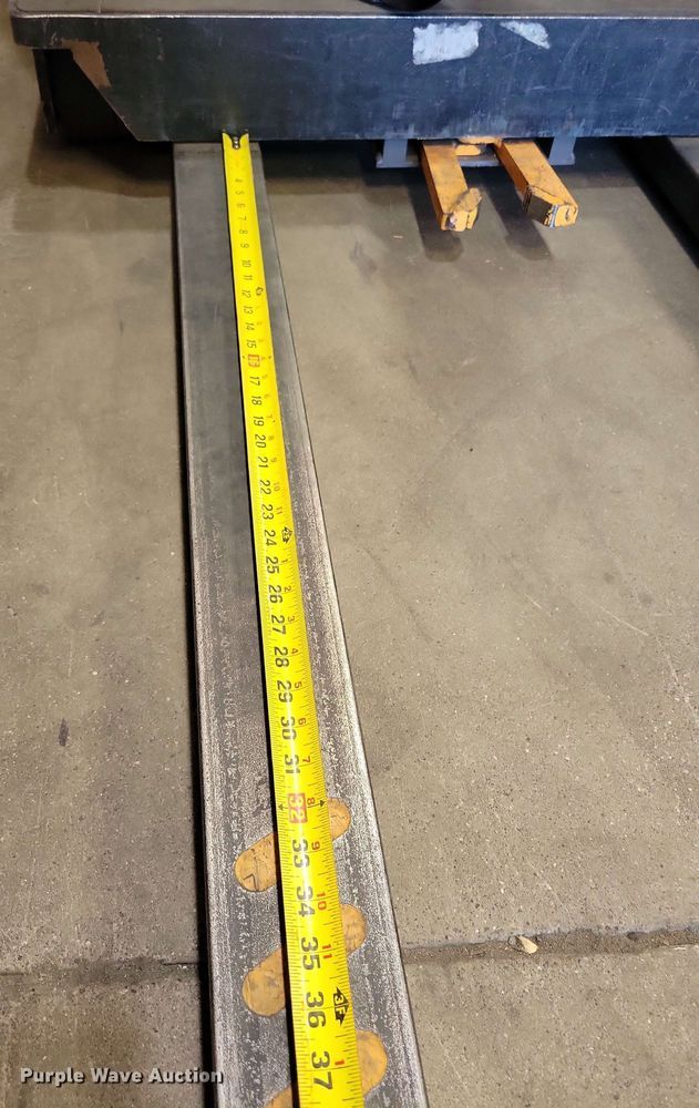 image for item DX7013 2016 Crown SP3520-30 order picker