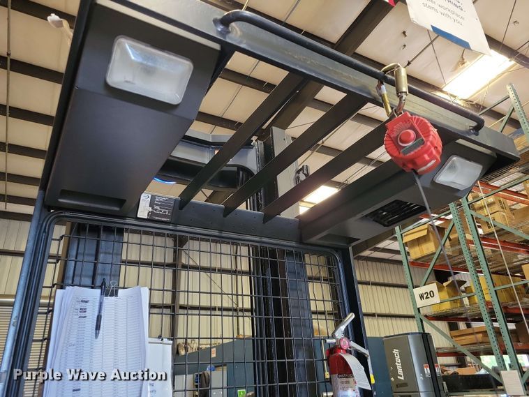 image for item DX7013 2016 Crown SP3520-30 order picker