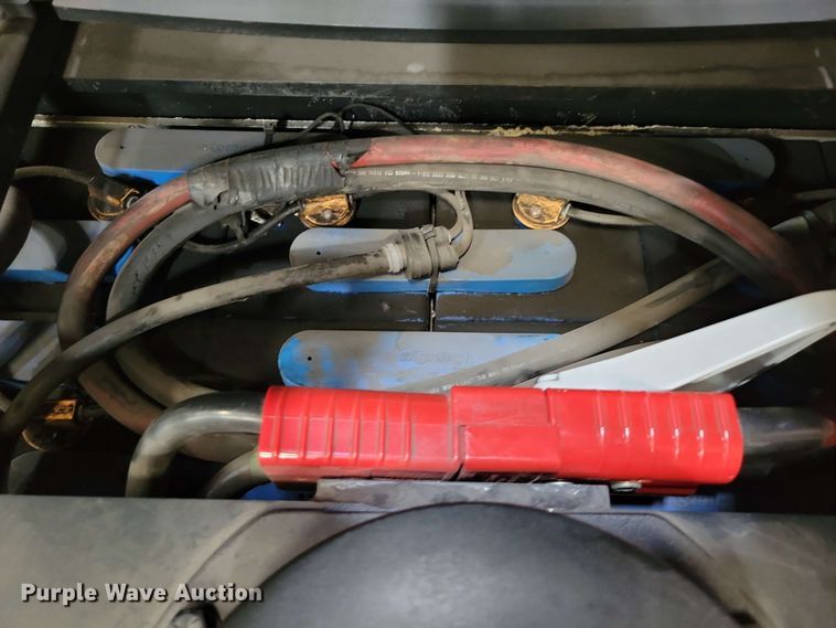 image for item DX7013 2016 Crown SP3520-30 order picker