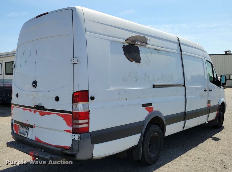 image for item DX7014 2016 Mercedes-Benz Sprinter 3500 delivery van
