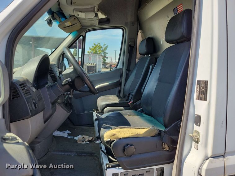 image for item DX7014 2016 Mercedes-Benz Sprinter 3500 delivery van