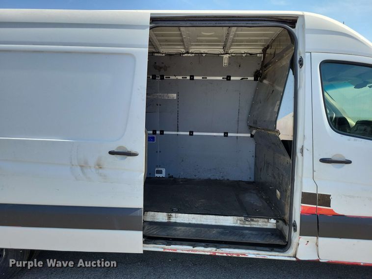 image for item DX7014 2016 Mercedes-Benz Sprinter 3500 delivery van