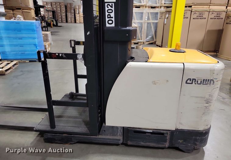 image for item DX7017 2015 Crown SP 4000 order picker