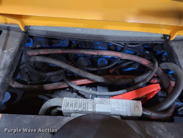 image for item DX7017 2015 Crown SP 4000 order picker