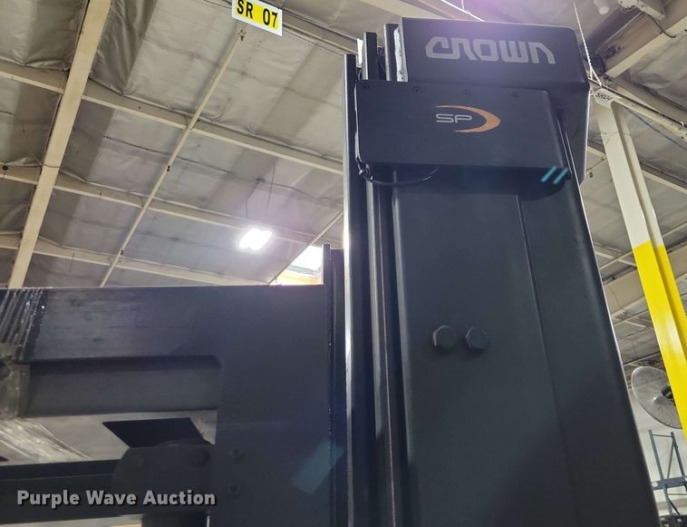 image for item DX7019 2015 Crown SP 4000 order picker