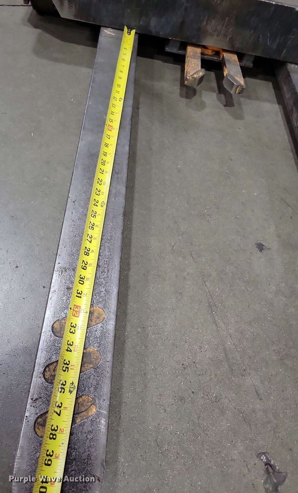 image for item DX7019 2015 Crown SP 4000 order picker