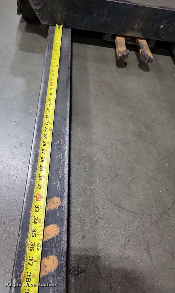 image for item DX7020 2015 Crown SP 4000 order picker