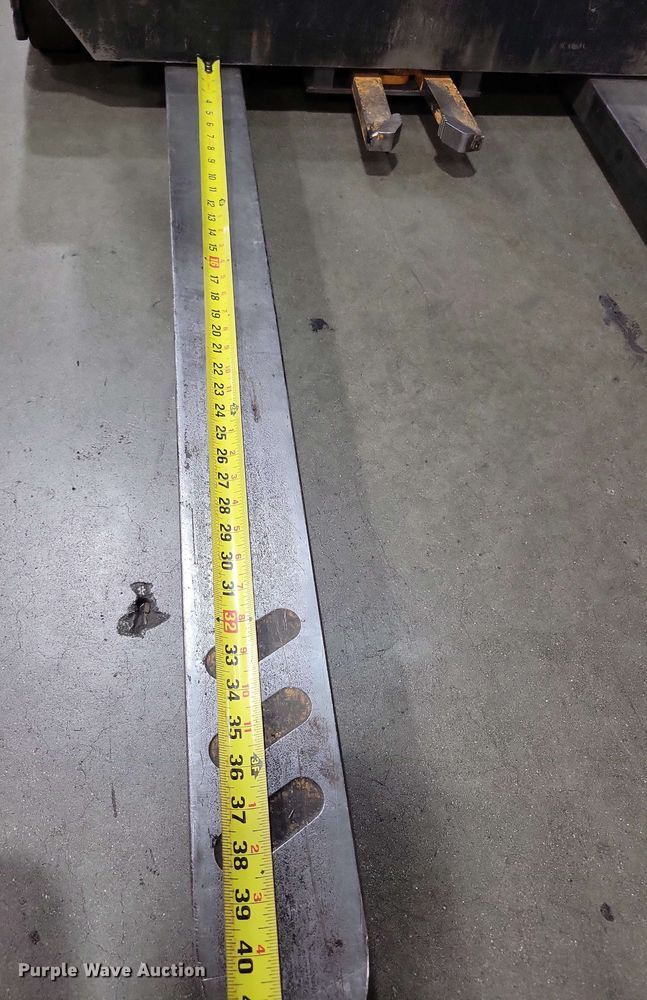 image for item DX7023 2015 Crown SP 4000 order picker