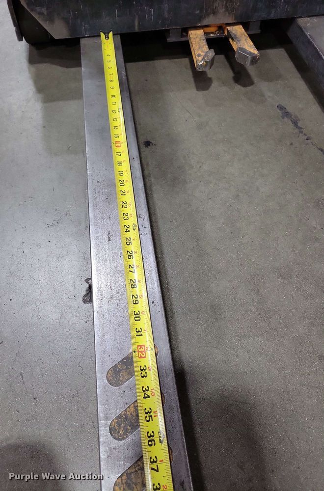 image for item DX7024 2015 Crown SP 4000 order picker