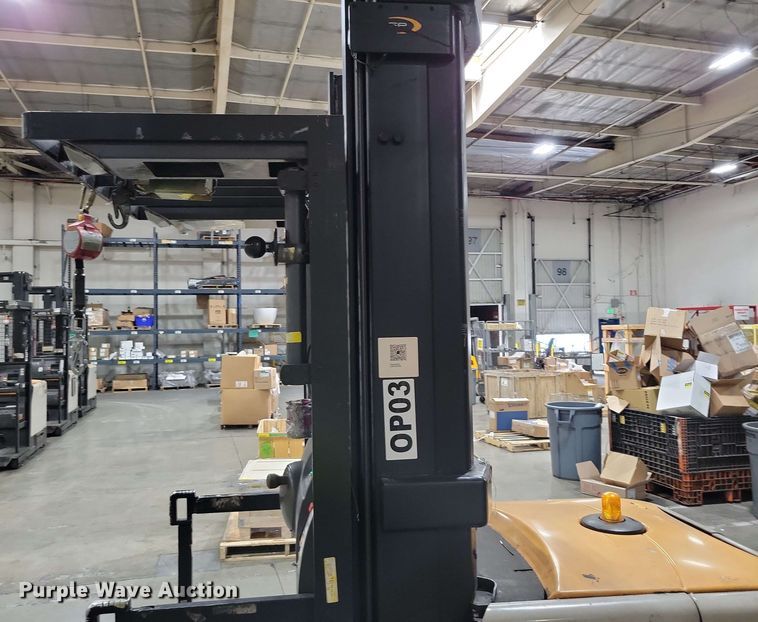 image for item DX7025 2015 Crown SP 4000 order picker