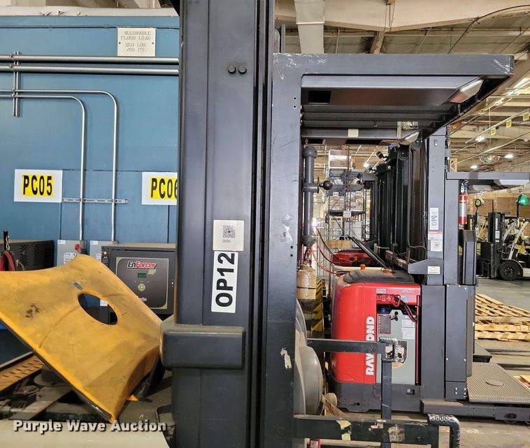 image for item DX7026 2015 Crown SP 4000 order picker