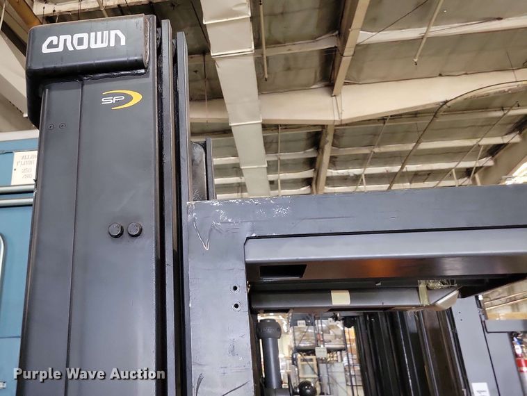 image for item DX7026 2015 Crown SP 4000 order picker