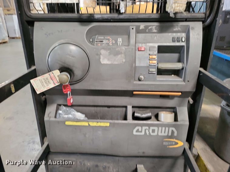 image for item DX7026 2015 Crown SP 4000 order picker