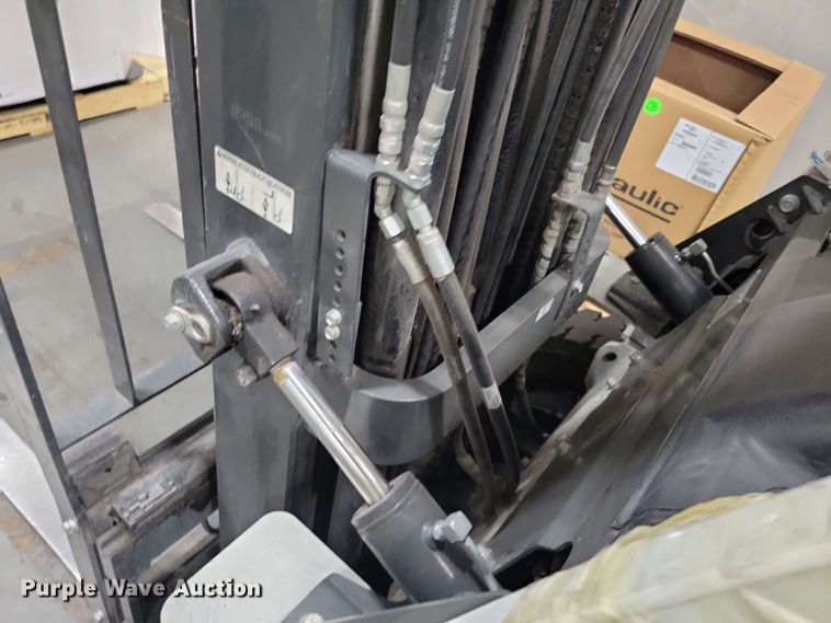 image for item DX7033 2017 UniCarriers PF50 forklift