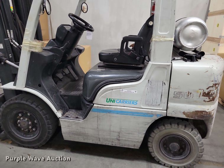 image for item DX7033 2017 UniCarriers PF50 forklift