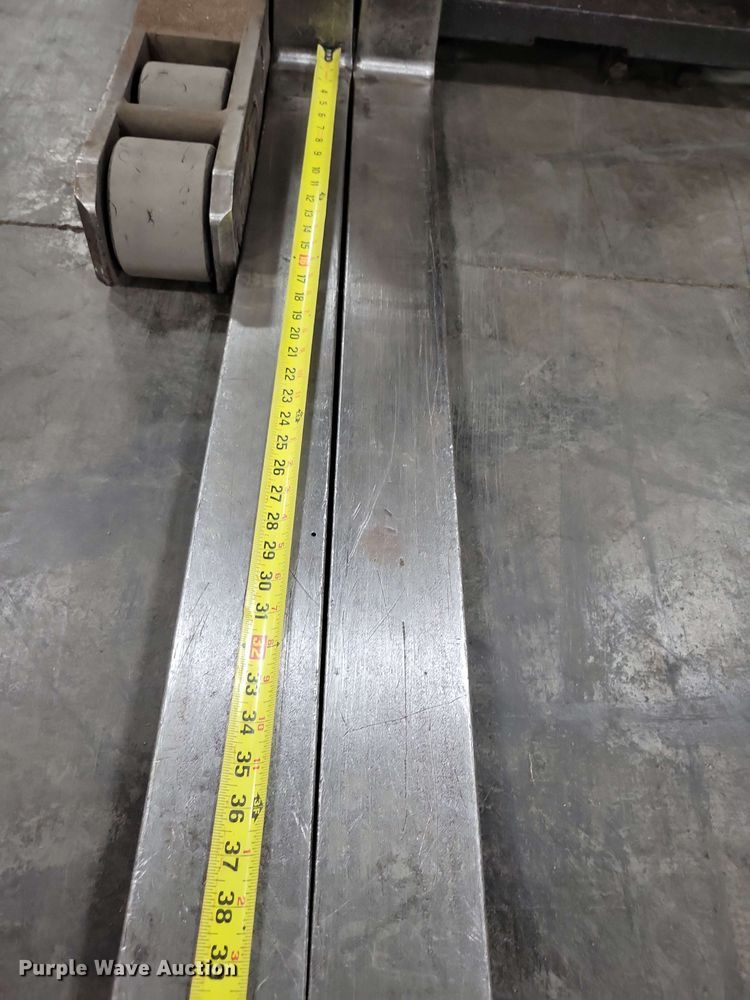 image for item DX7085 Prime Mover RRX45 reach truck