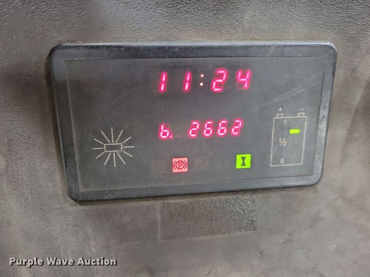 image for item DX7085 Prime Mover RRX45 reach truck