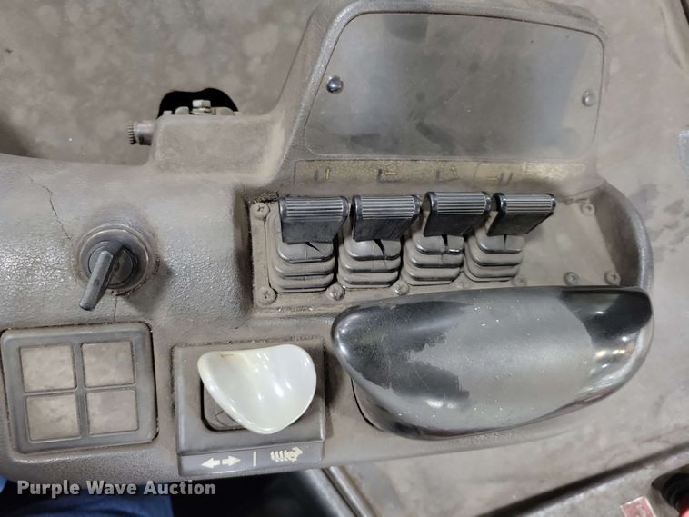 image for item DX7085 Prime Mover RRX45 reach truck