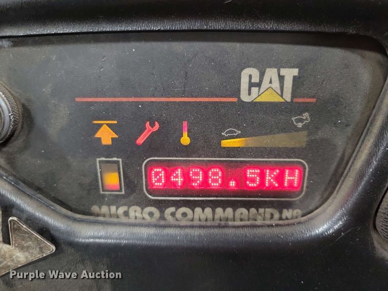 image for item DX7086 Caterpillar NRR40 reach truck