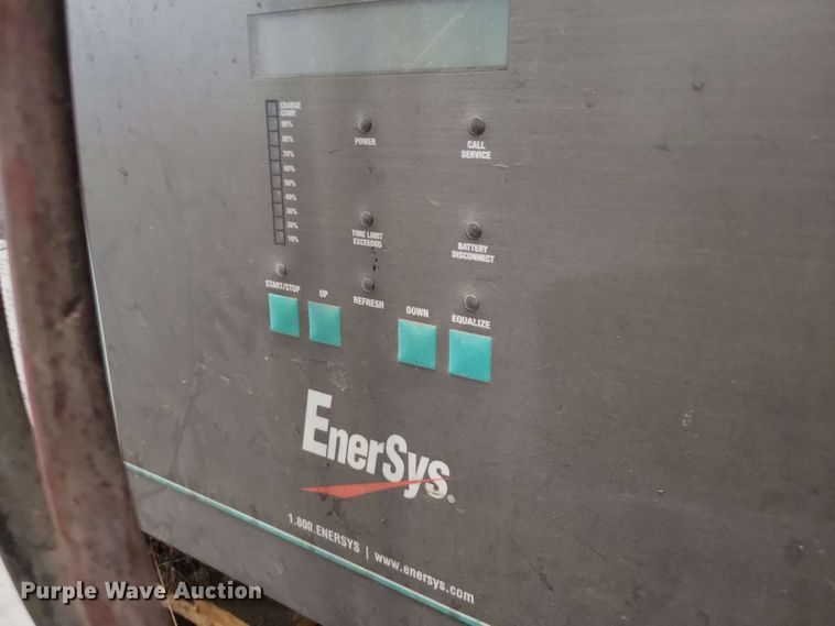 image for item DX7086 Caterpillar NRR40 reach truck