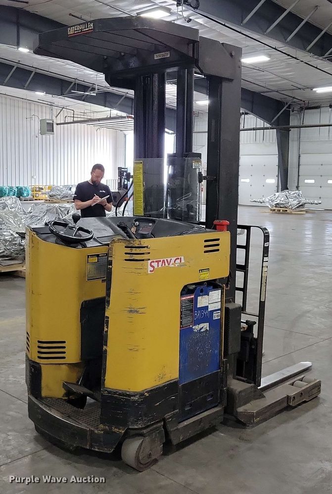 image for item DX7087 Caterpillar NRR45 reach truck