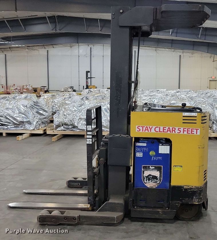 image for item DX7087 Caterpillar NRR45 reach truck