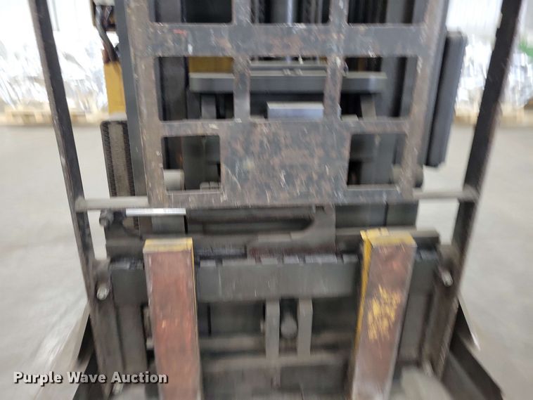 image for item DX7087 Caterpillar NRR45 reach truck