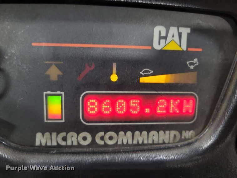 image for item DX7087 Caterpillar NRR45 reach truck