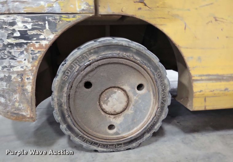 image for item DX7089 Caterpillar GC25K2 forklift