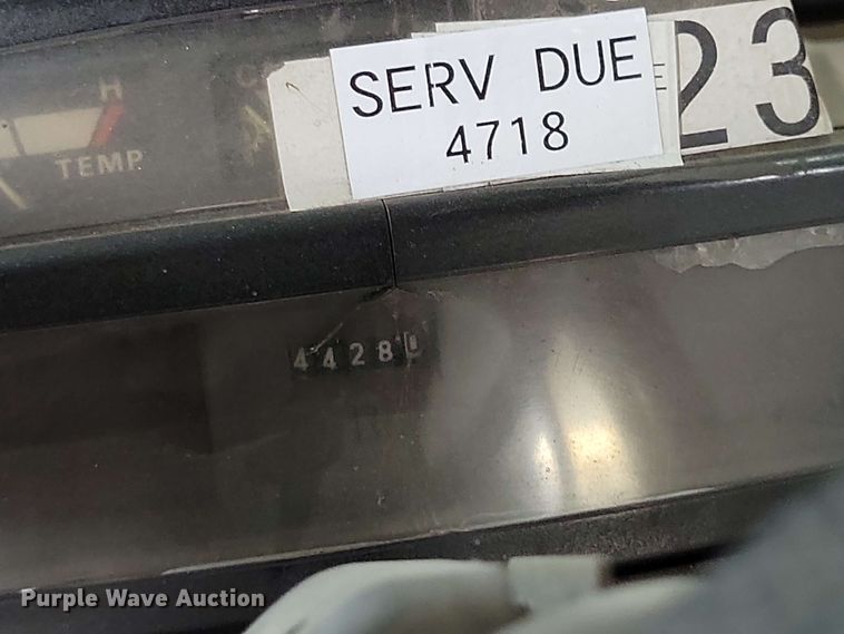 image for item DX7090 Caterpillar GP25 forklift