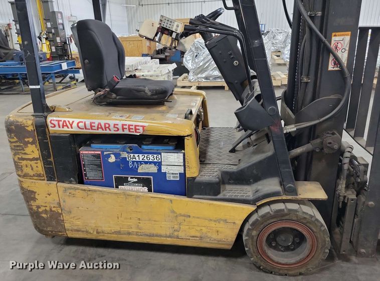image for item DX7091 Caterpillar EP20KT forklift