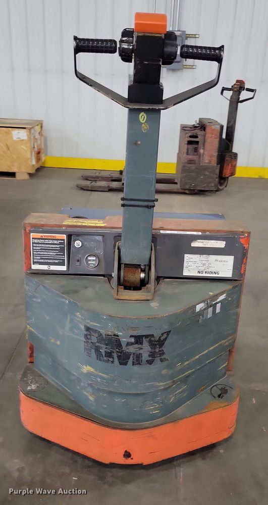 image for item DX7092 (2) pallet jacks