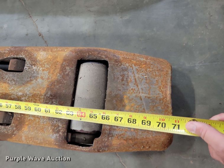 image for item DX7092 (2) pallet jacks