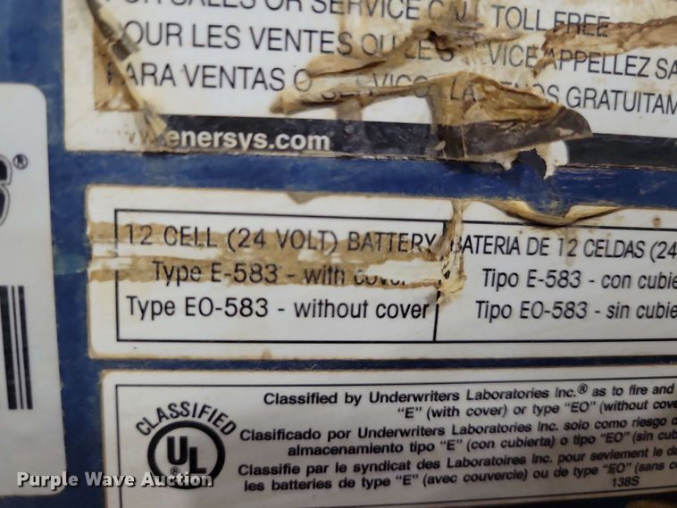 image for item DX7092 (2) pallet jacks