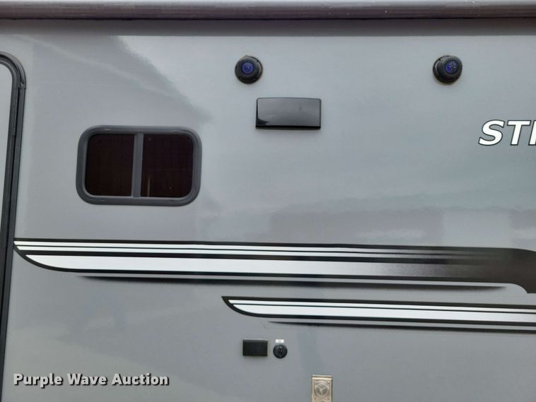 image for item DX7093 2021 Venture Stratus 231VRB camper