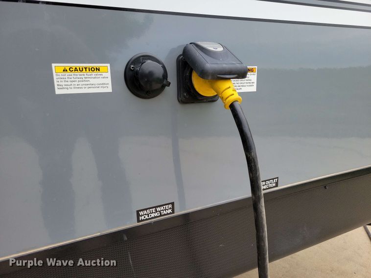 image for item DX7093 2021 Venture Stratus 231VRB camper