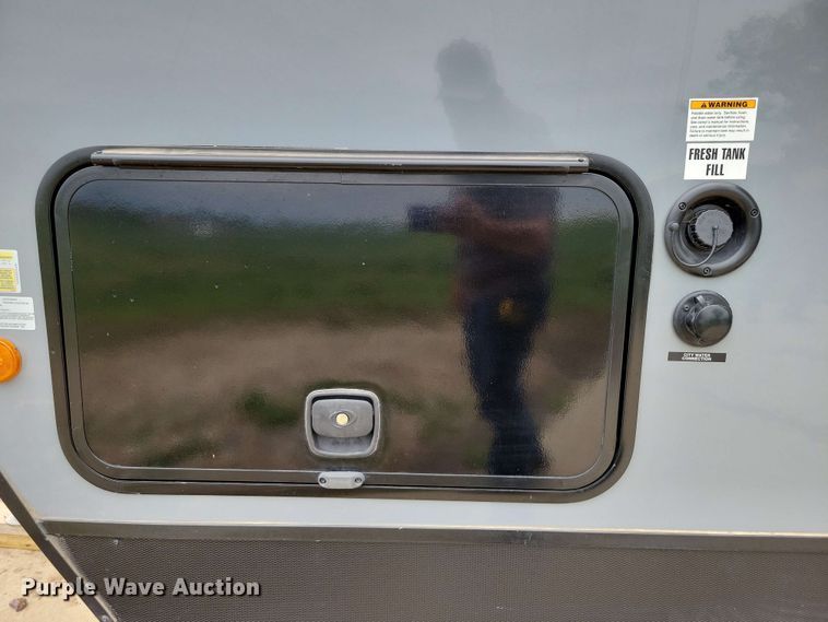 image for item DX7093 2021 Venture Stratus 231VRB camper