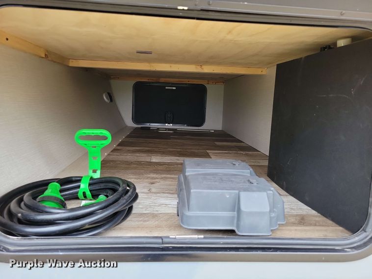 image for item DX7093 2021 Venture Stratus 231VRB camper